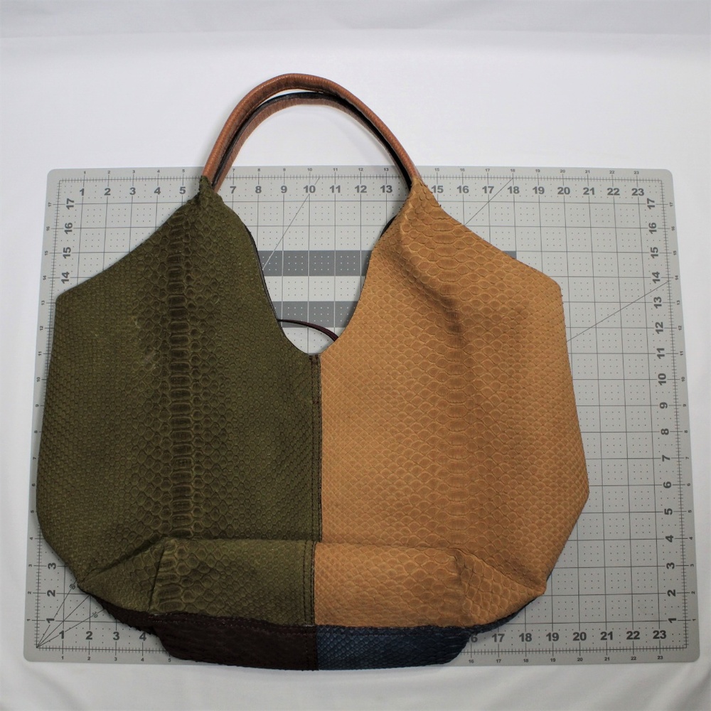 VBH Napsac Python Hobo Bag First Edition 088/300 - Picture 3 of 8